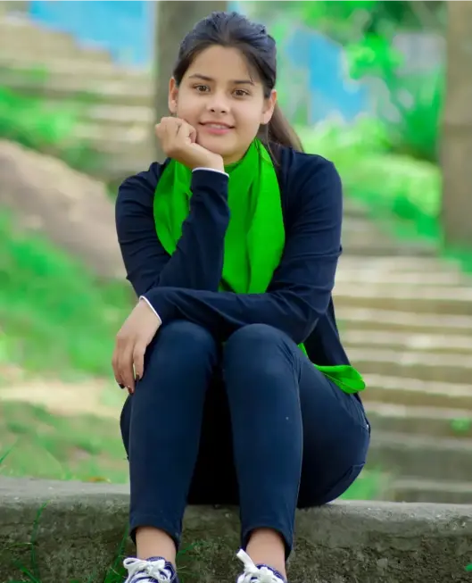 Cute Ladki Ki Photo