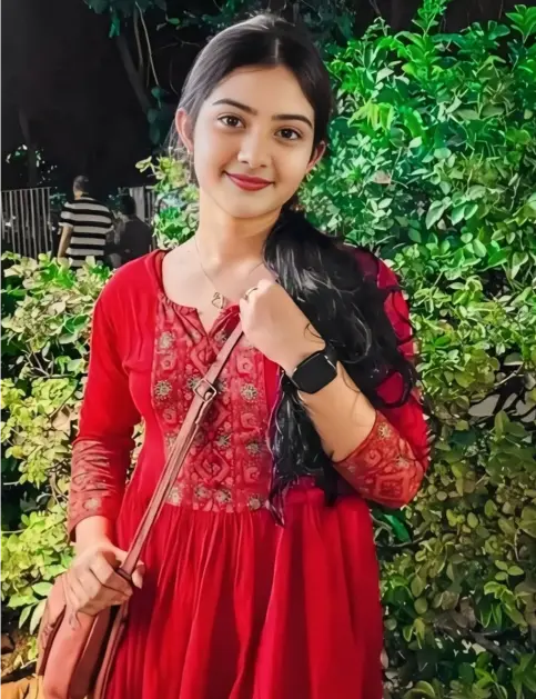 Cute Ladki Ki Photo