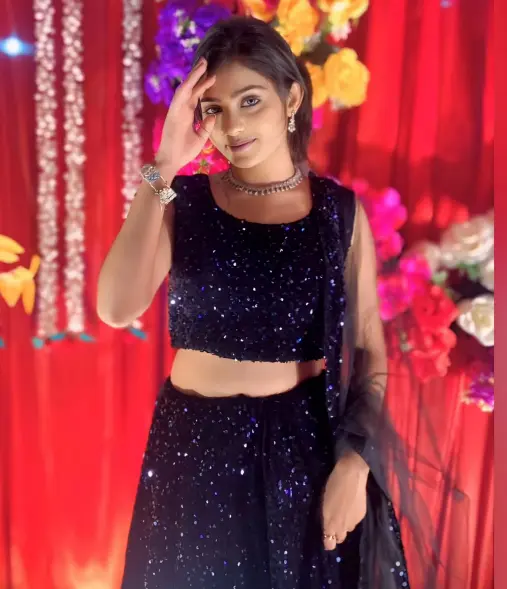 Cute Ladki Ki Photo