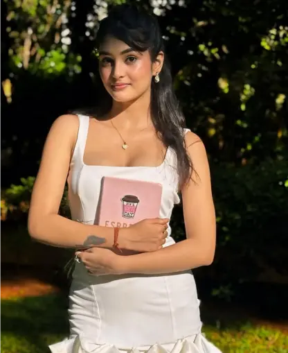 Cute Ladki Ki Photo