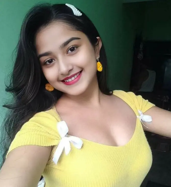 Acchi Acchi Ladkiyon Ki Photo