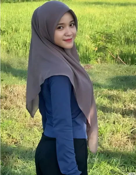 Muslim Ladki Ki Photo
