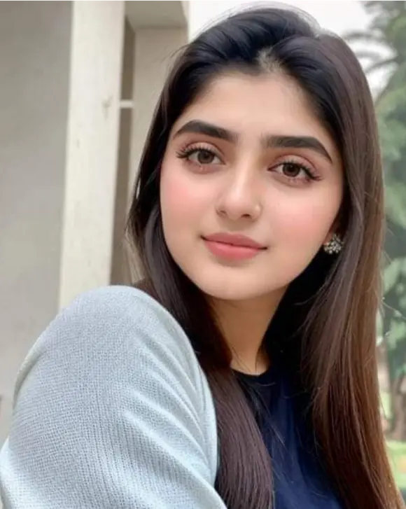 Delhi Ladki Ki Photo