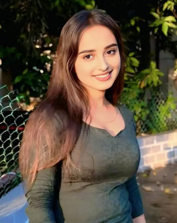 Delhi Ladki Ki Photo