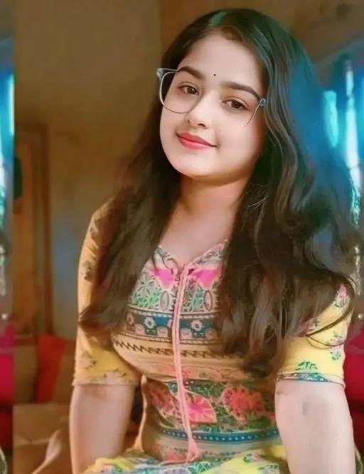 Delhi Ladki Ki Photo