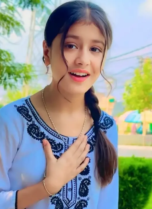 Gujarati Girl Photos for insta