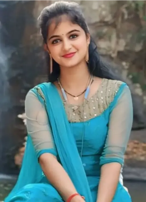 stylish ladki ki photo