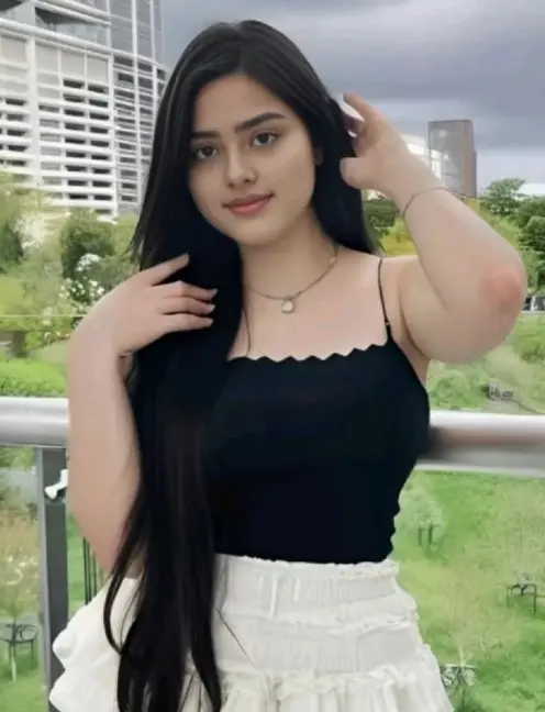 stylish ladki ki photo