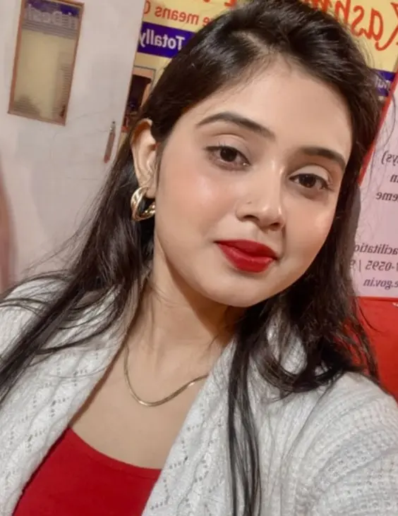 Modern Gujarati ladki ka photo