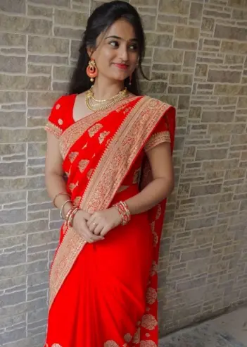 16 Saal Ki Ladki Ki Photo