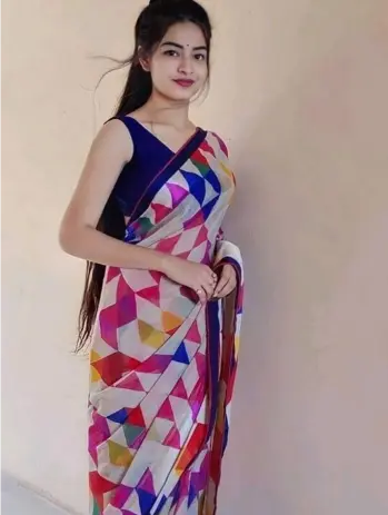 16 Saal Ki Ladki Ki Cute Photos