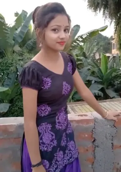 16 Saal Ki Ladki Ki Images/Wallpaers