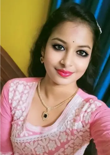 18 Saal Ki Ladki Ki Photo