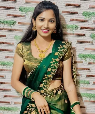 18 Saal Ki Ladki Ki Photo