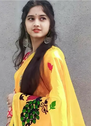 18 Saal Ki Ladki Ki Photo
