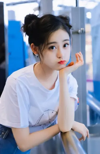 Chinese Fashions Stunning Ladki Ki Photos