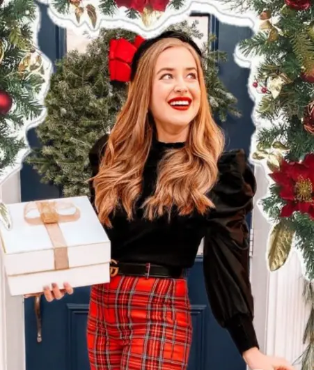 Artistic Christmas Ladki ki Photos