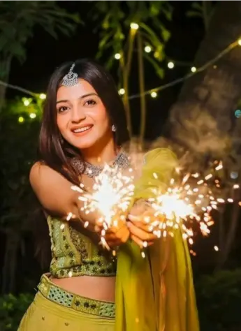 Diwali Ladki Ki Photo HD download