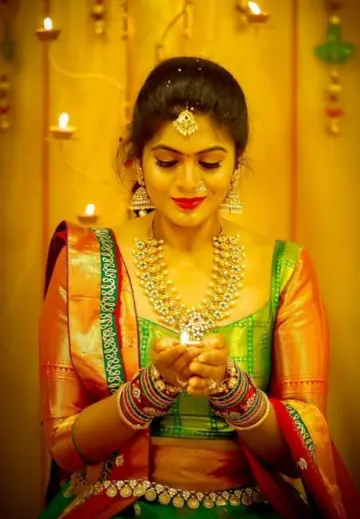 Diwali Pic Girl