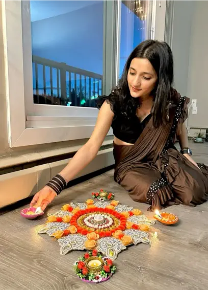 Cute beautiful Ladki ki Photo in Diwali