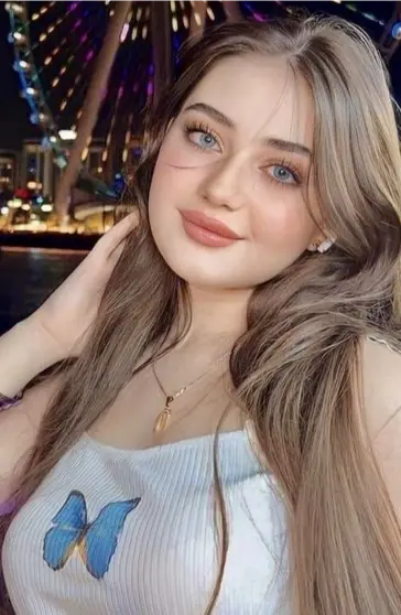 Dubai Ladki Ki Photo