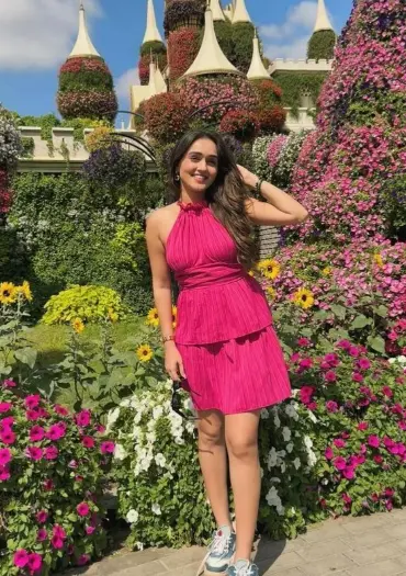 Dubai Ke Ladki Ka Photo