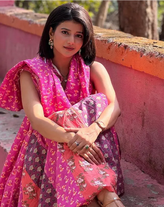 Samridhii Shukla Ki Masum Photos