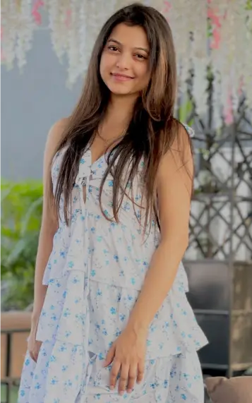 beautiful ladki ki HD dp