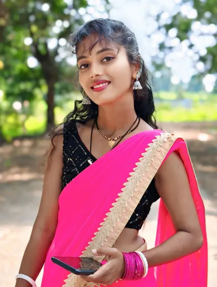 Stylish Ladki Ki Photo