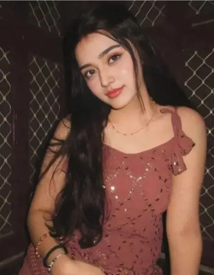 Ladki ka Whatsapp Image