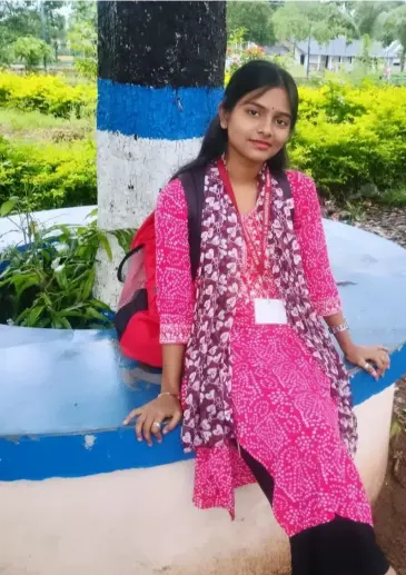 Gaon ki ladki ka photo
