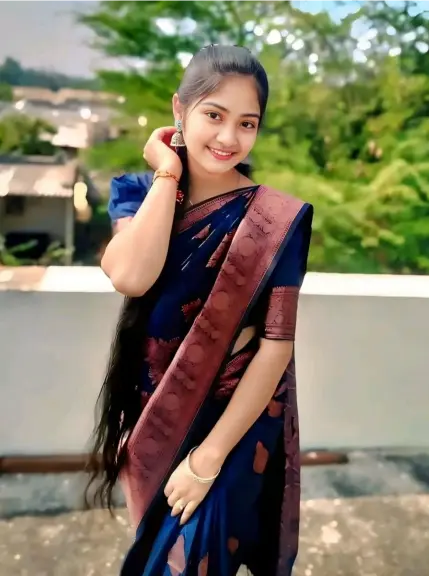Lovely Gaon ki ladki ki photo
