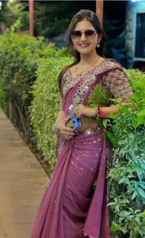 Lovely Gaon ki ladki ka picture