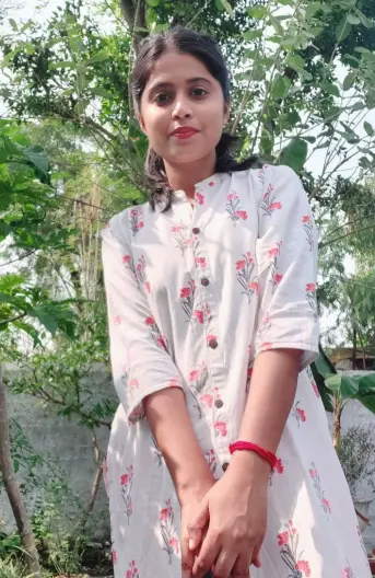 Lovely Gaon ki ladki ki wallpaper