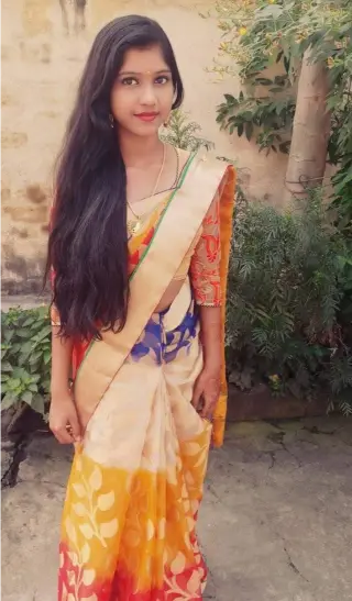 Khubsurat Gaon ki ladki ka Photo