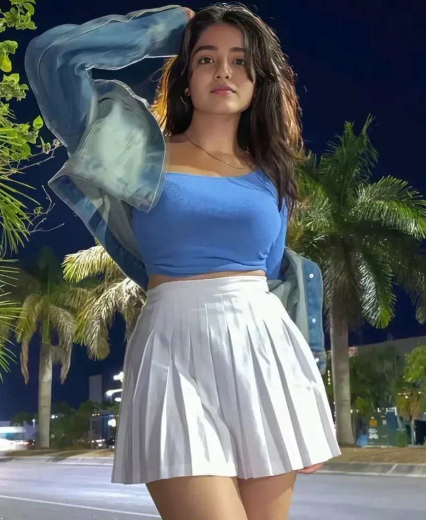 Hindi Ladki Ka Photo