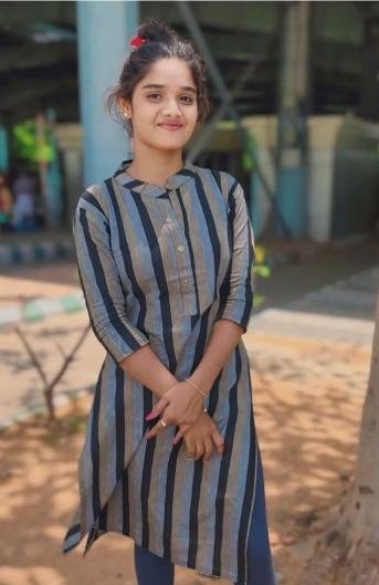 Village girl photo 20+ yrs