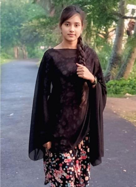 Village girl dp 18 yrs