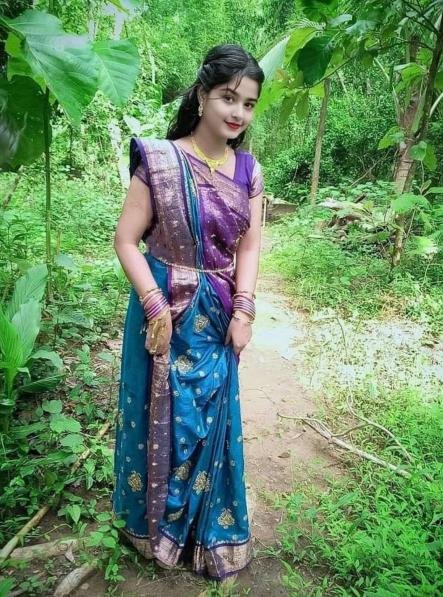 Beautiful Village girl photo 15 yrs