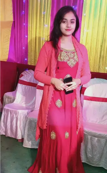 College girl ki image photo