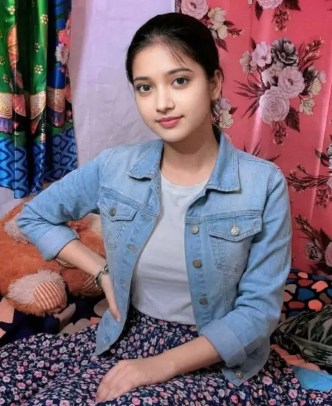 talented college girl image
