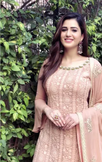 Isha Rikhi hd photo