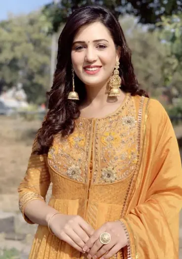 Isha Rikhi ki cute photo