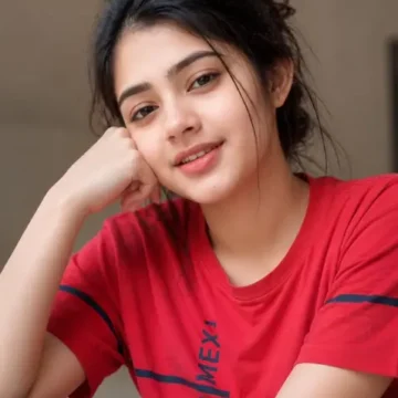 Simple Waiting For You Ladki Ki Photo
