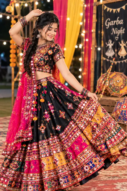 garba dress pose photo shoot idea girl