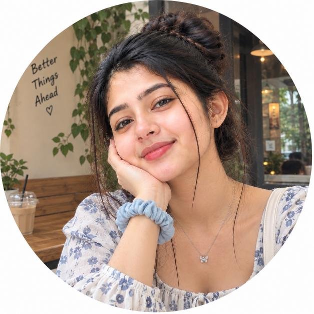 whatsapp dp ke liye nature background traditional round girl pic